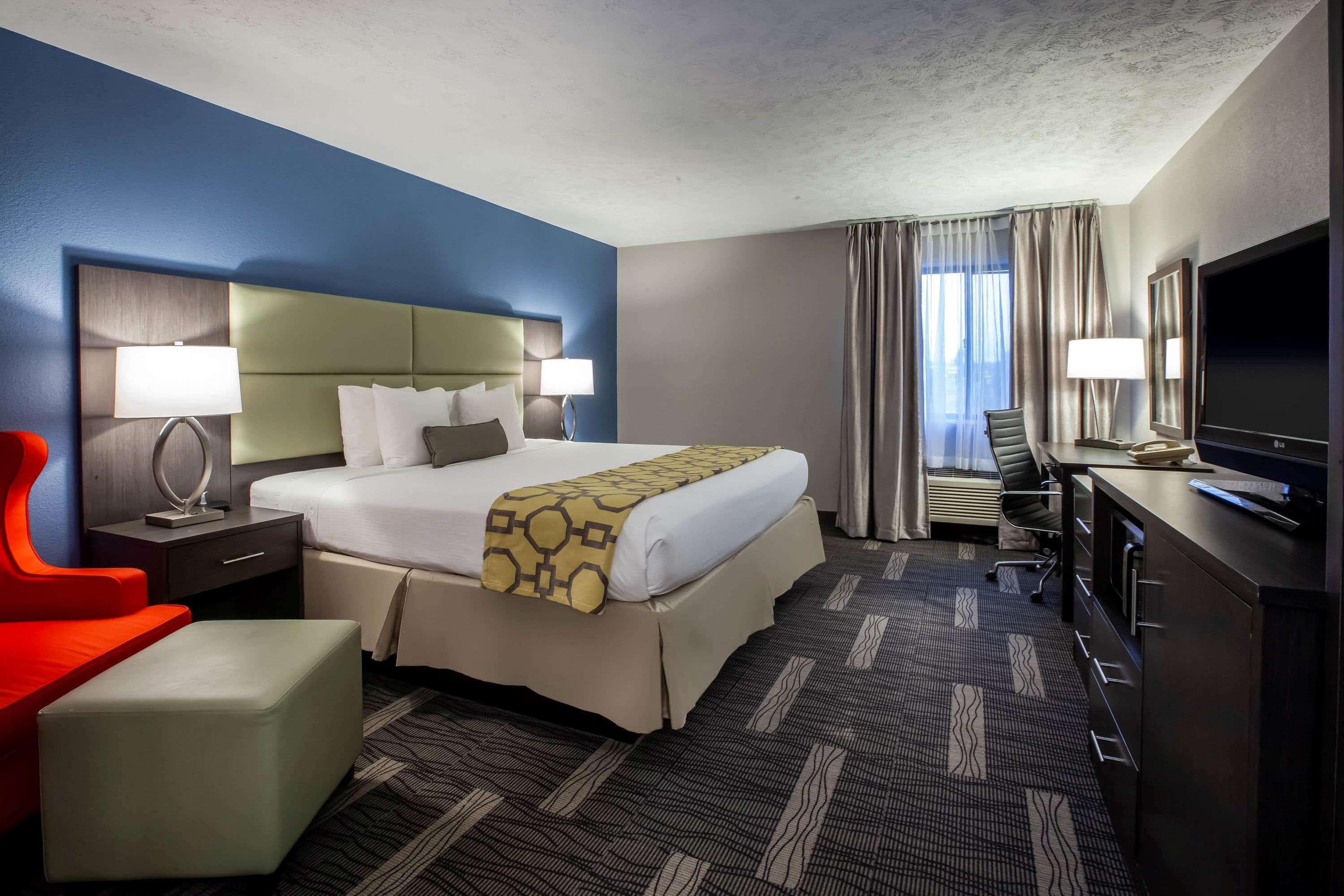 Baymont By Wyndham Traverse City Exterior photo